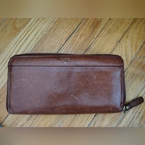 Fossil Rich Brown Leather Wallet